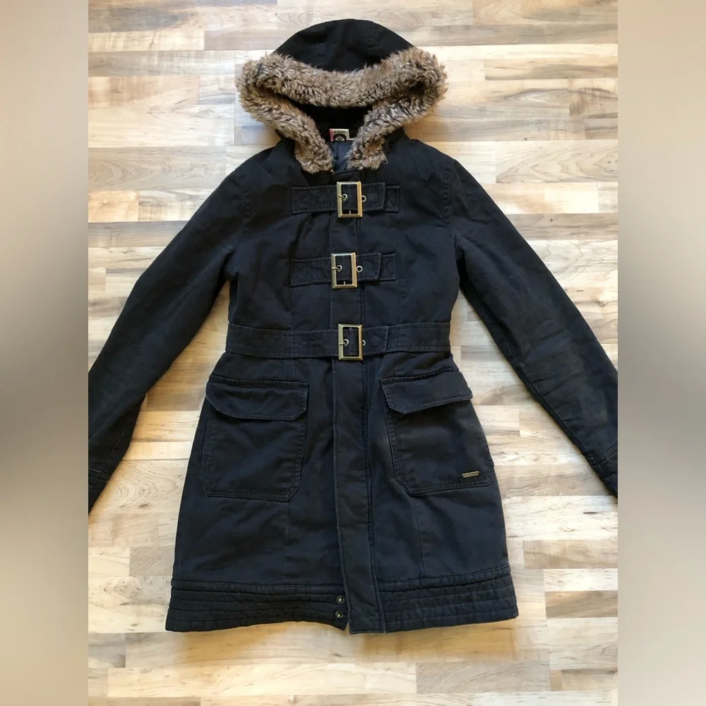 Roxy Jacket - Picture 2 of 6